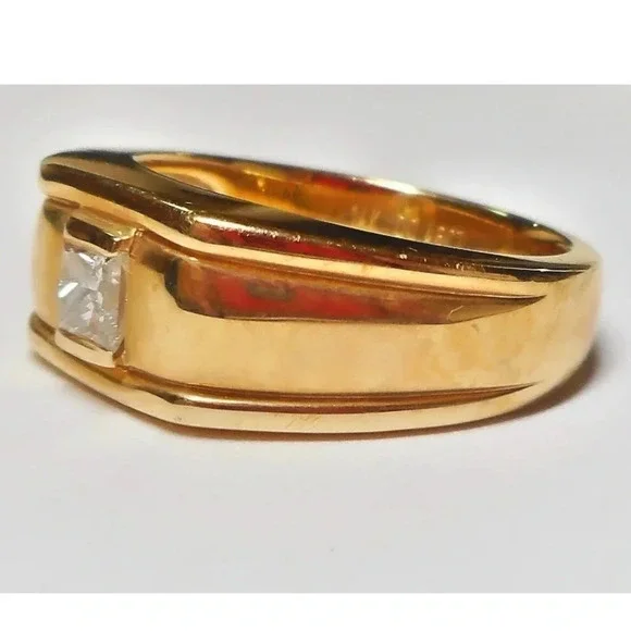 Mens Diamond Solitaire & 14k Gold Ring - Picture 6 of 7